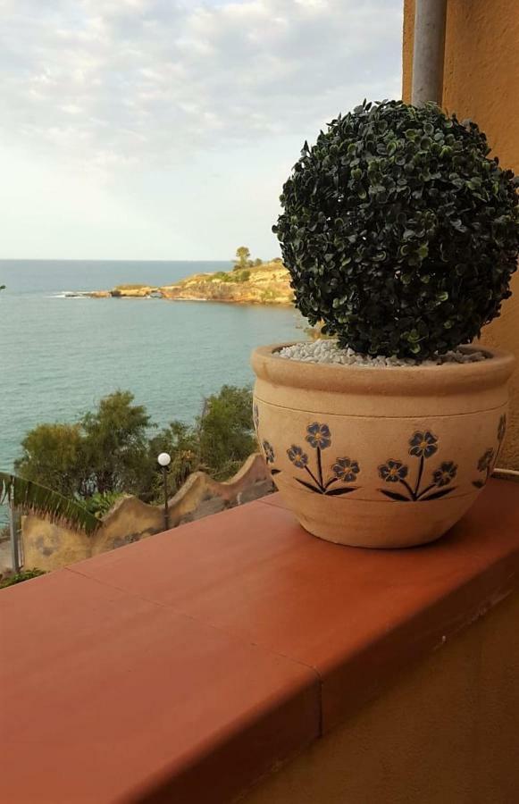 Seeonsea Apartment Agnone Bagni Bagian luar foto