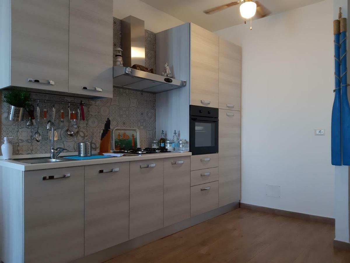 Seeonsea Apartment Agnone Bagni Bagian luar foto
