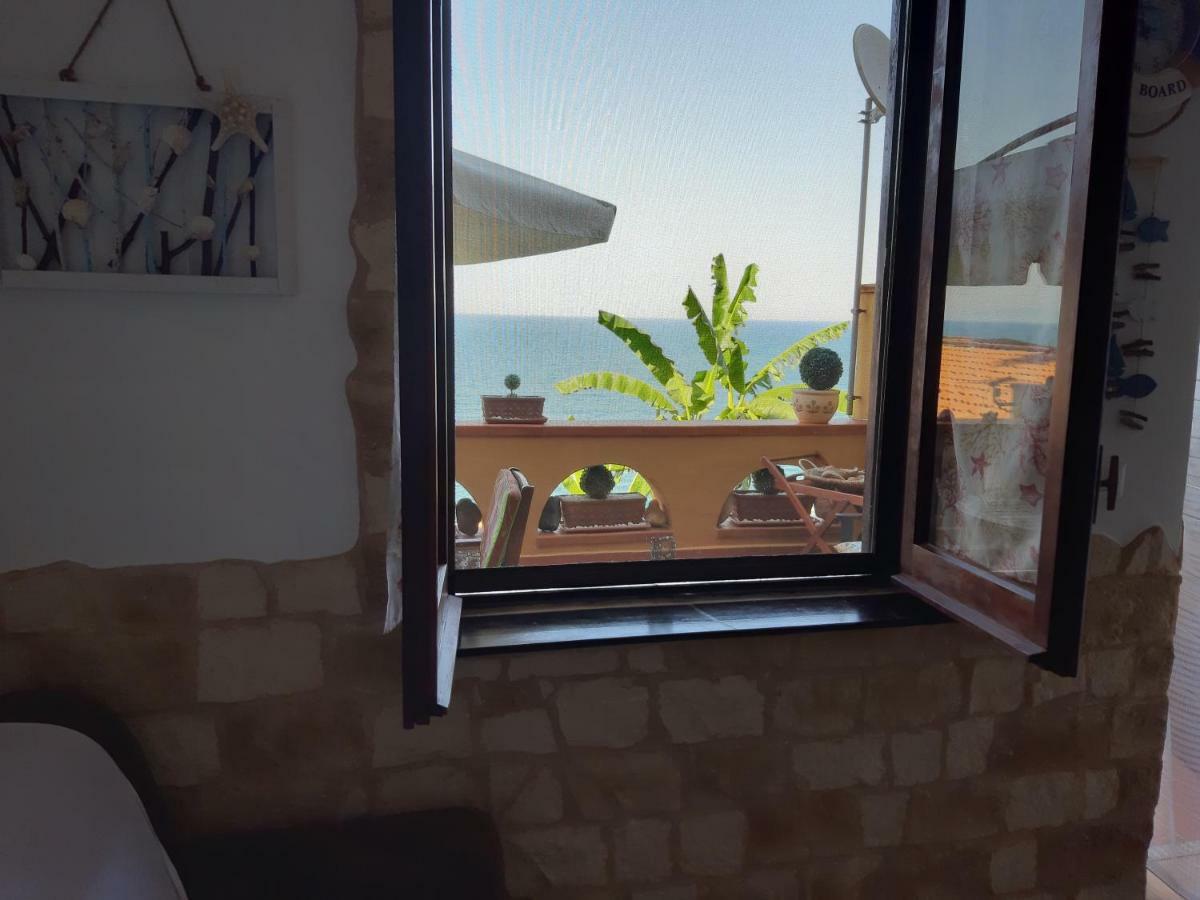 Seeonsea Apartment Agnone Bagni Bagian luar foto